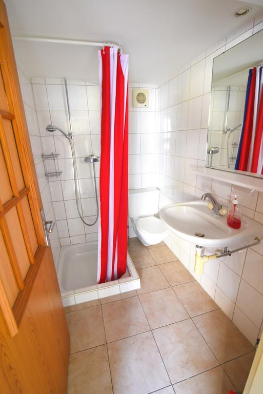 The River Holiday Apartment Interlaken Ngoại thất bức ảnh